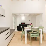 Apartman Residenza Serlio, Center, Station, Fiera