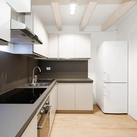 Residenza Serlio, Center, Station, Fiera *