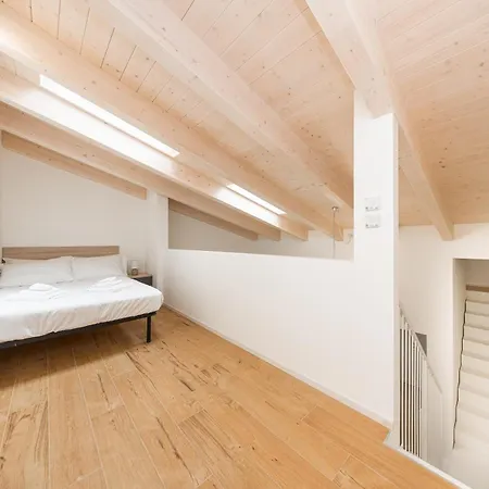 Lejlighed Residenza Serlio, Center, Station, Fiera *